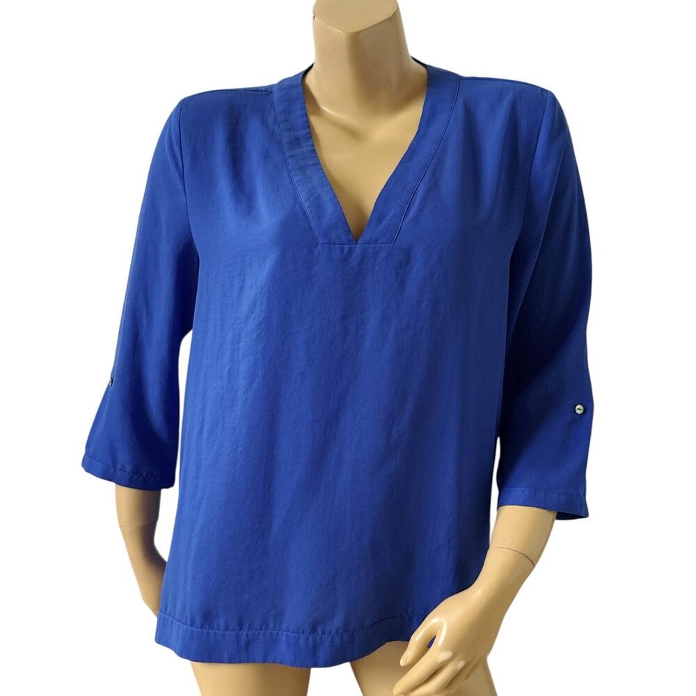 EXPRESS Womens Size Medium Blue Convertible 3/4 Sleeve V Neck Shirt Top